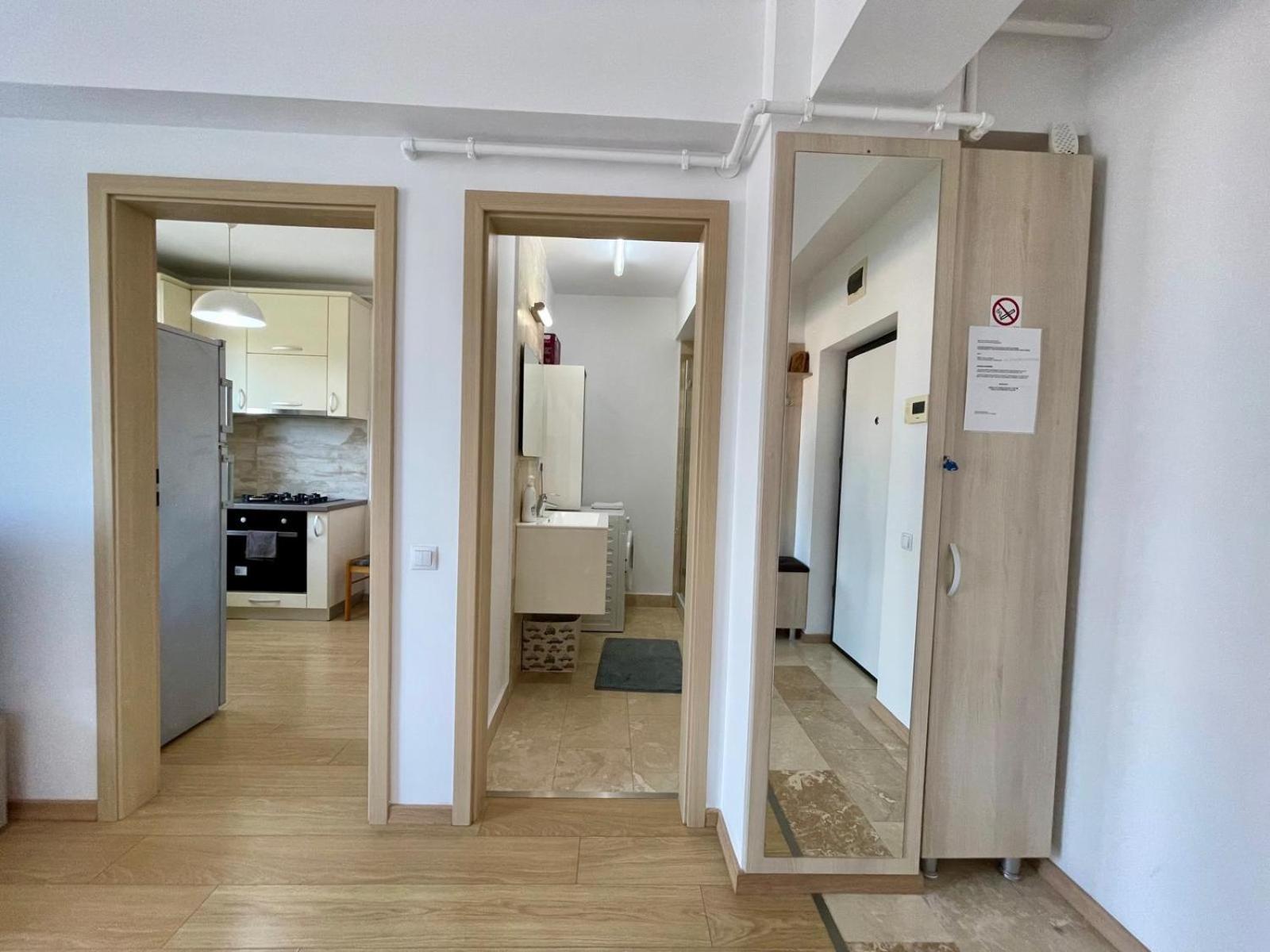 Yamaluxe Apartments - Between The Lakes - Close To Iulius Mall Cluj-Napoca Esterno foto